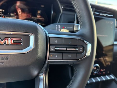 Used 2025 GMC Terrain Elevation image 15