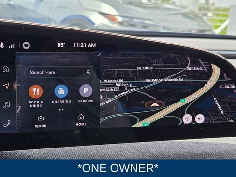 Used 2025 Lucid Air Touring AWD/4WD image 3