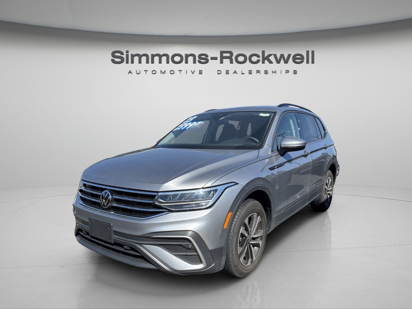 Used 2023 Volkswagen Tiguan S w/ Driver Assistance Package AWD/4WD image 1