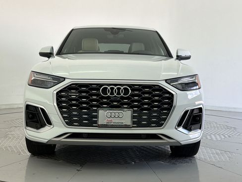 Used 2023 Audi Q5 2.0T Premium Plus w/ Premium Plus Package AWD/4WD image 6