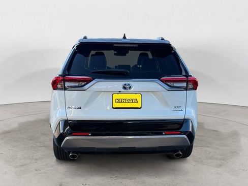 Used 2021 Toyota RAV4 XSE image 4