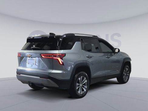 New 2026 Chevrolet Equinox LT w/ Convenience Package II image 11