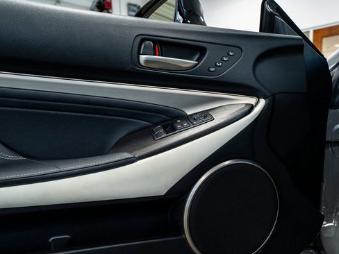 Used 2023 Lexus RC 350 F Sport image 31