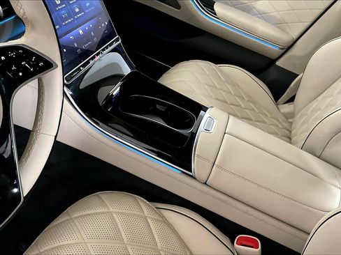 Used 2025 Mercedes-Benz S 580 4MATIC Sedan image 17