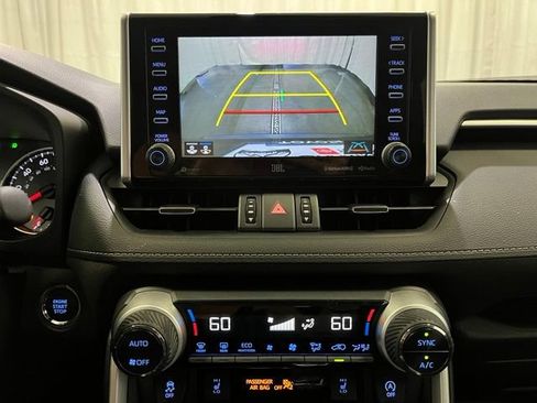 Used 2021 Toyota RAV4 XLE Premium AWD/4WD image 19