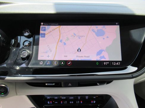 Used 2021 Buick Envision Avenir w/ Technology Package II FWD image 26