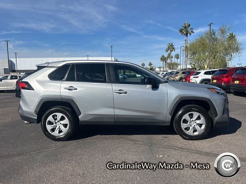 Used 2024 Toyota RAV4 LE image 7