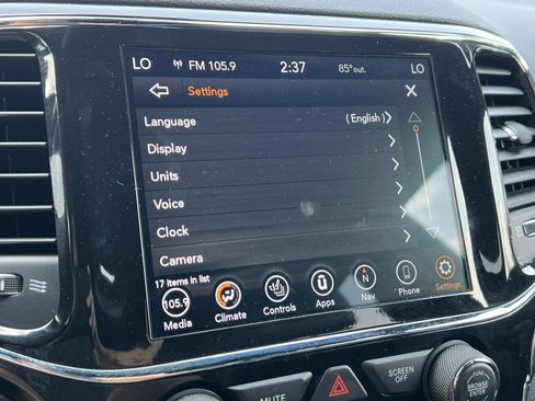 Used 2022 Jeep Grand Cherokee Laredo X AWD/4WD image 21