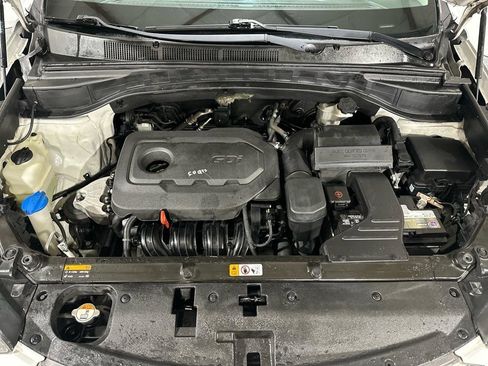 Used 2017 Hyundai Santa Fe Sport image 35