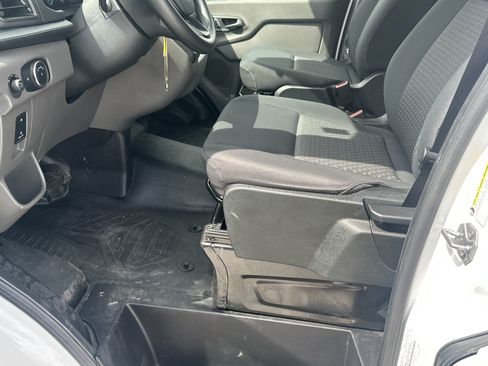 Used 2025 Ford Transit 250 Low Roof w/ Exterior Upgrade Package RWD image 9