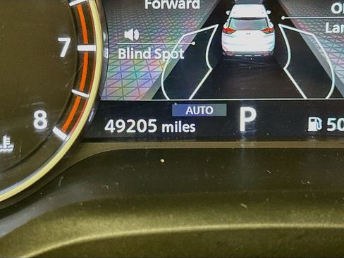 Used 2025 Nissan Rogue SV AWD/4WD image 19