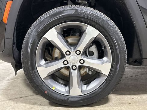 New 2026 Jeep Grand Cherokee Limited image 26