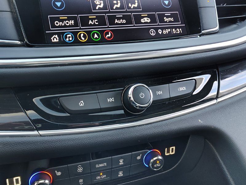 Used 2021 Buick Enclave Essence w/ Sound and Sites Package FWD image 38
