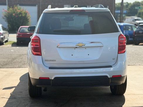 Used 2017 Chevrolet Equinox LT w/ Convenience Package FWD image 5