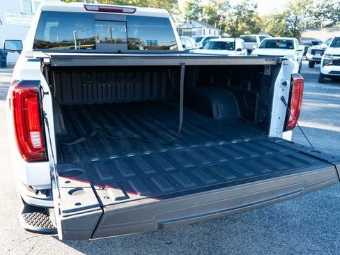 Used 2022 GMC Sierra 1500 Denali w/ Denali Premium Package image 8