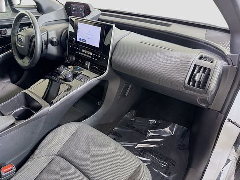 Used 2023 Subaru Solterra AWD image 30