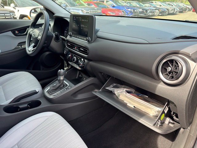 Used 2023 Hyundai Kona SEL AWD/4WD image 21