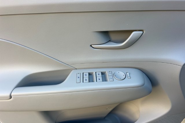 Certified 2024 Hyundai Kona SEL FWD image 13