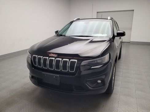 Used 2019 Jeep Cherokee Latitude Plus w/ Cold Weather Group image 15