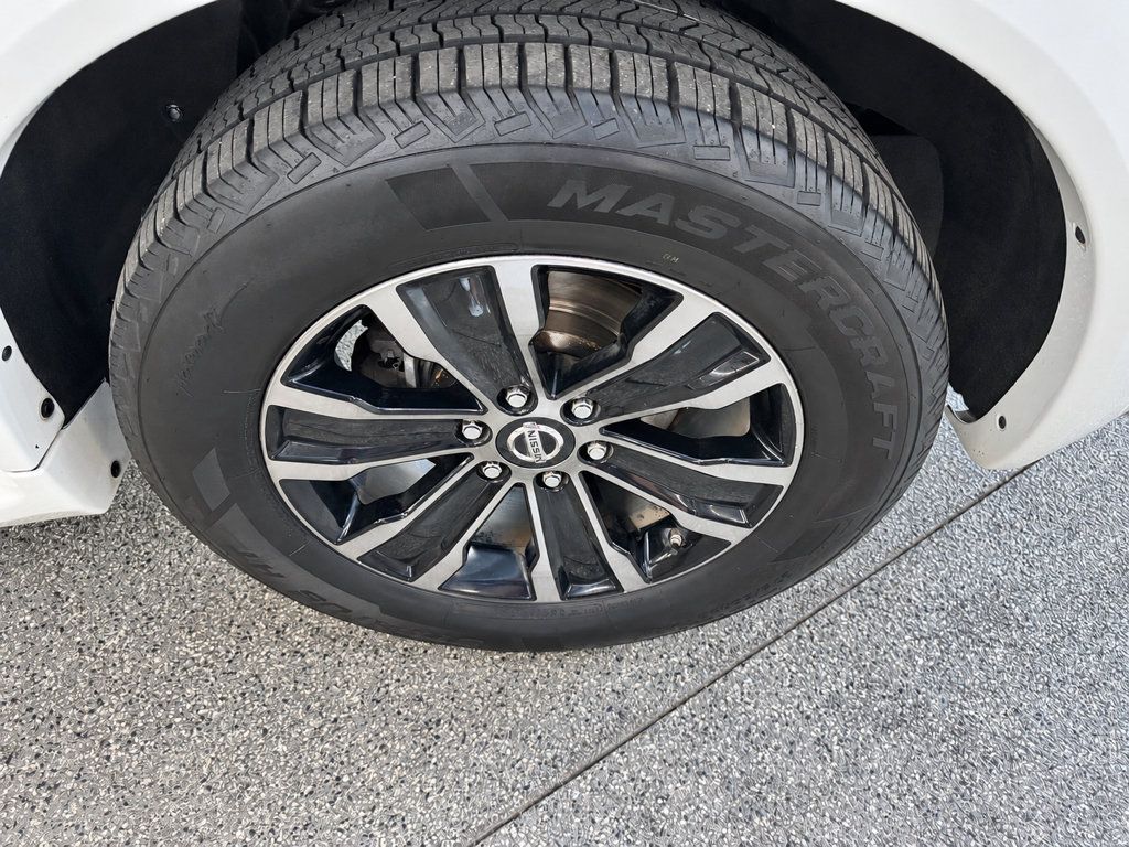 Used 2019 Nissan Armada Platinum w/ Captain's Chairs Package RWD image 13