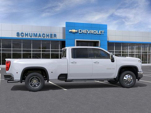 New 2026 Chevrolet Silverado 3500 LTZ w/ LTZ Plus Package AWD/4WD image 5