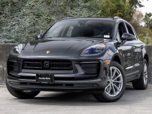 Certified 2026 Porsche Macan AWD/4WD image 1