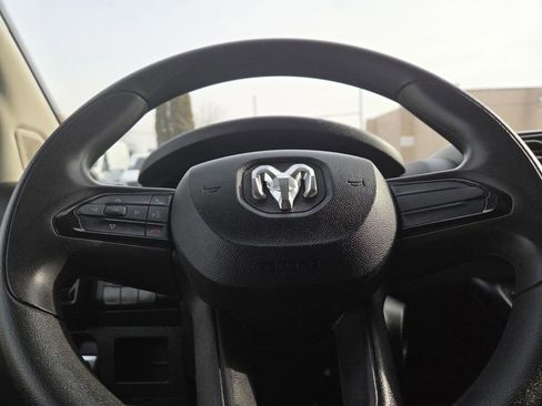 Used 2024 RAM ProMaster 2500 image 20