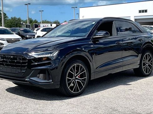 Used 2021 Audi Q8 Premium Plus w/ Premium Plus Package AWD/4WD image 9