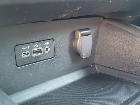 Used 2022 Nissan Altima 2.5 SR image 9