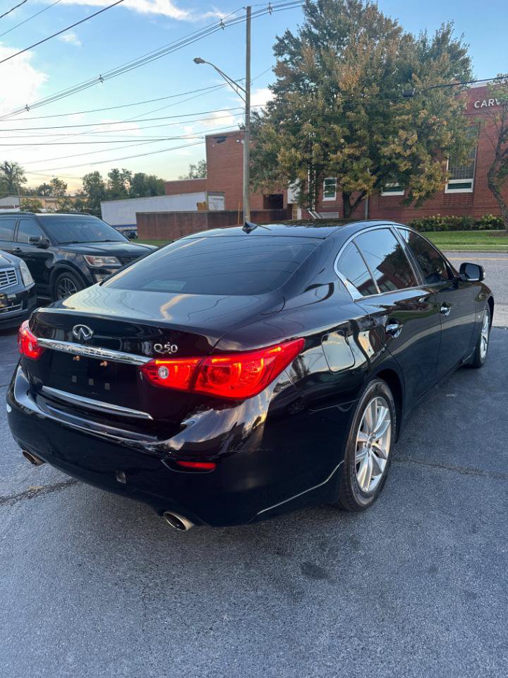 Used 2015 INFINITI Q50 Premium w/ Navigation Package RWD image 6