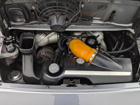 Used 2005 Porsche 911 Carrera S RWD image 27