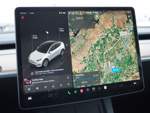 Used 2022 Tesla Model Y Performance image 26