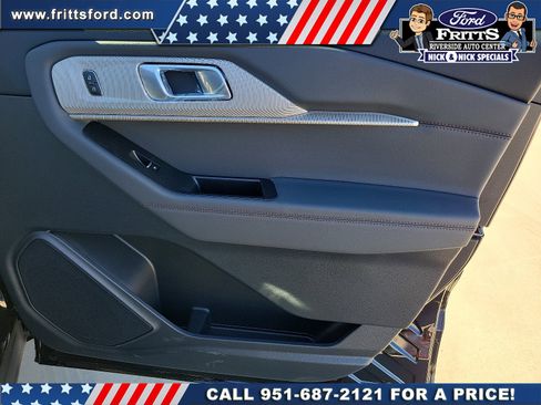 New 2026 Ford Explorer Active w/ Active Comfort Package image 16