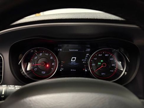 Used 2019 Dodge Charger GT image 11