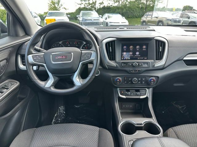 Used 2022 GMC Terrain SLE w/ Driver Convenience Package AWD/4WD image 16