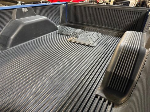 Used 1991 Dodge D/W Truck 250 image 29