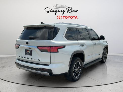 Used 2024 Toyota Sequoia Limited AWD/4WD image 7