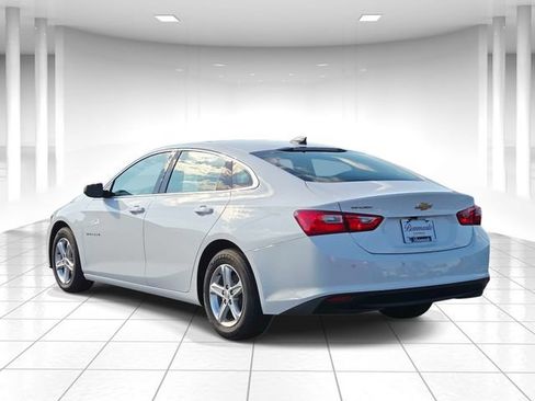 Used 2024 Chevrolet Malibu LS FWD image 3
