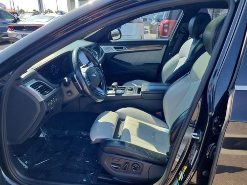 Used 2018 Genesis G80 3.3T Sport RWD image 19