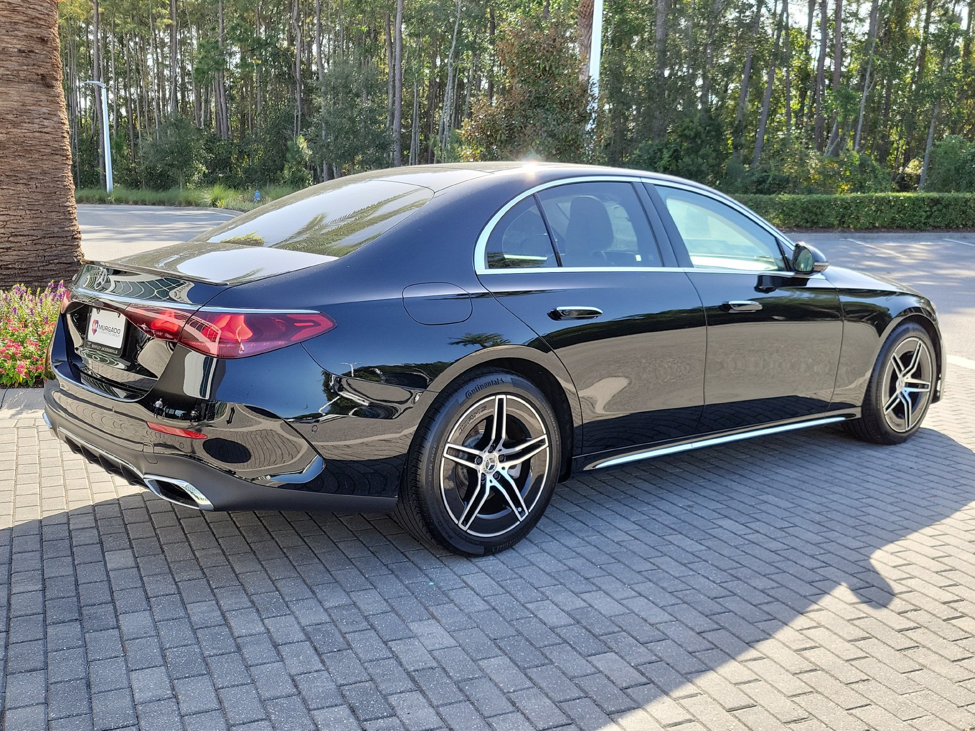 Used 2025 Mercedes-Benz E 350 Sedan w/ Winter Package image 6