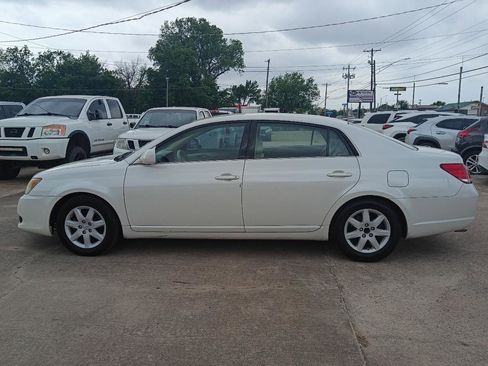 Used 2008 Toyota Avalon XLS FWD image 8