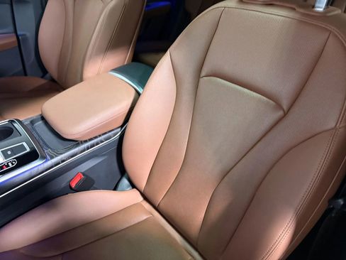 Used 2021 Audi Q8 Premium Plus w/ Premium Plus Package image 20