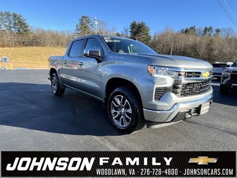 Used 2024 Chevrolet Silverado 1500 LT image 1