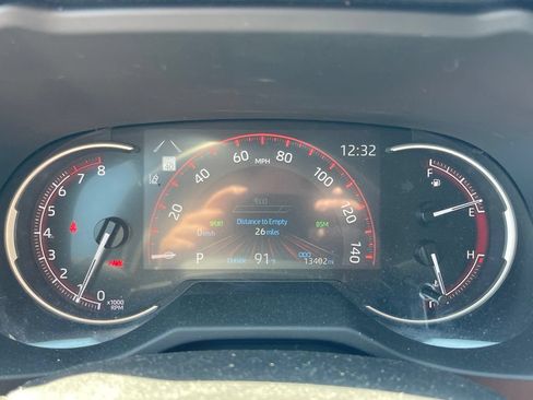 Used 2024 Toyota RAV4 XLE Premium w/ Weather Package AWD/4WD image 10