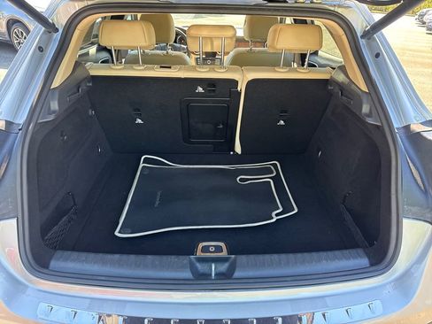 Used 2018 Mercedes-Benz GLA 250 image 18