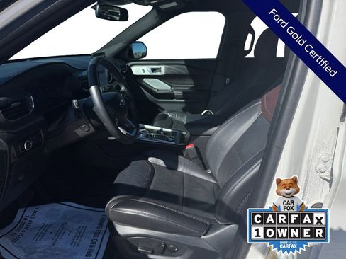 Certified 2024 Ford Explorer Platinum w/ Technology Package image 13