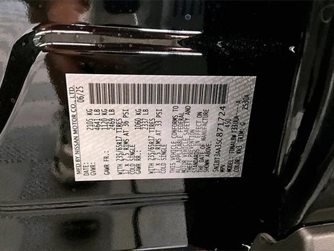 New 2025 Nissan Rogue S image 36