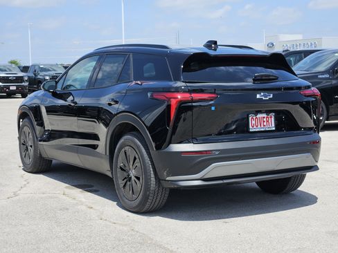New 2026 Chevrolet Blazer EV LT w/ Midnight/Sport Edition FWD image 3