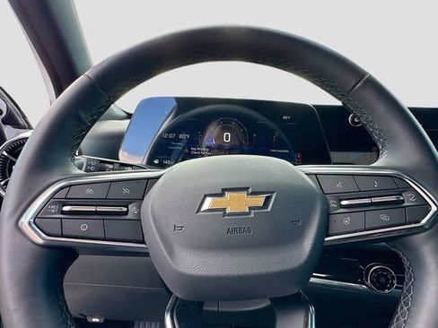 New 2026 Chevrolet Equinox LT w/ Midnight Edition image 18