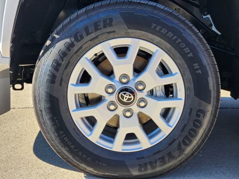 New 2026 Toyota Tacoma SR5 image 9